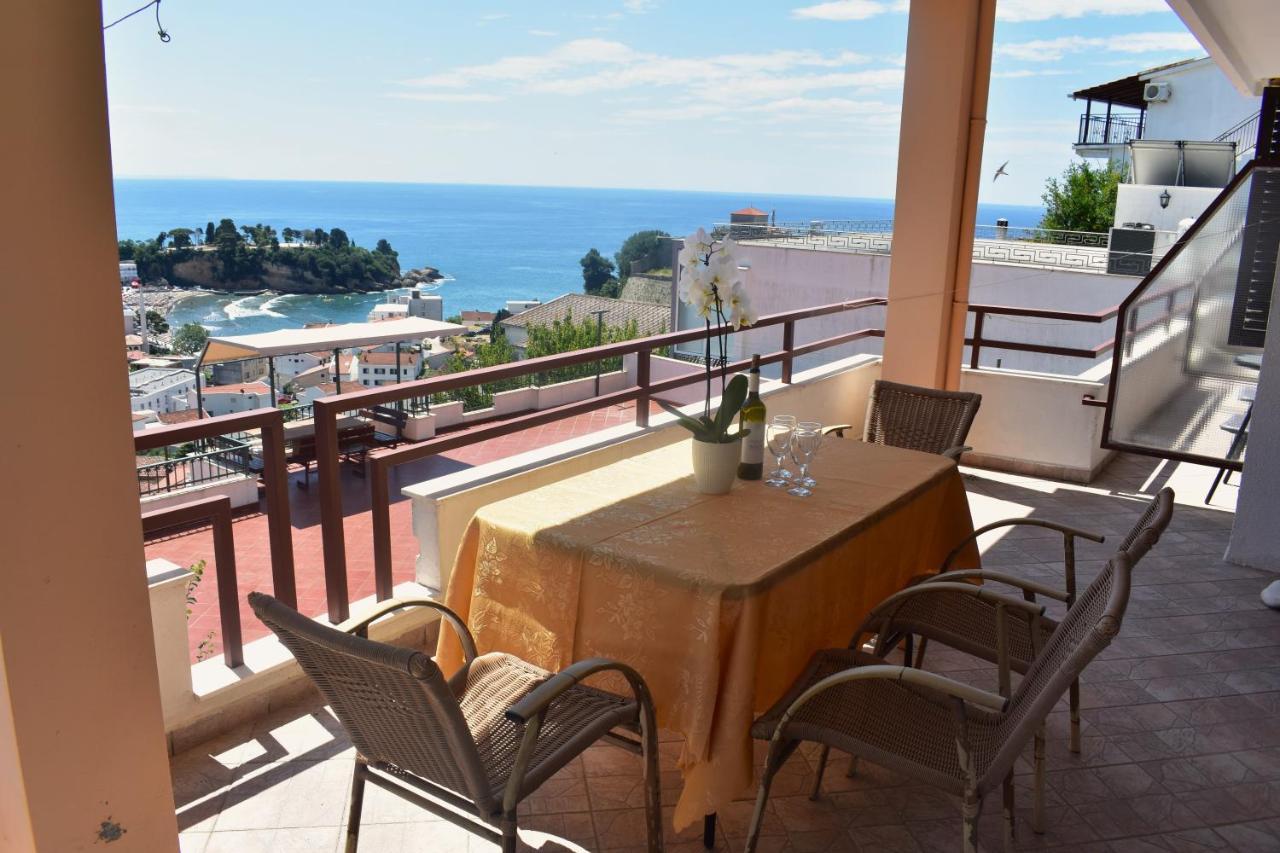 Apartments Aga Ulcinj Bagian luar foto