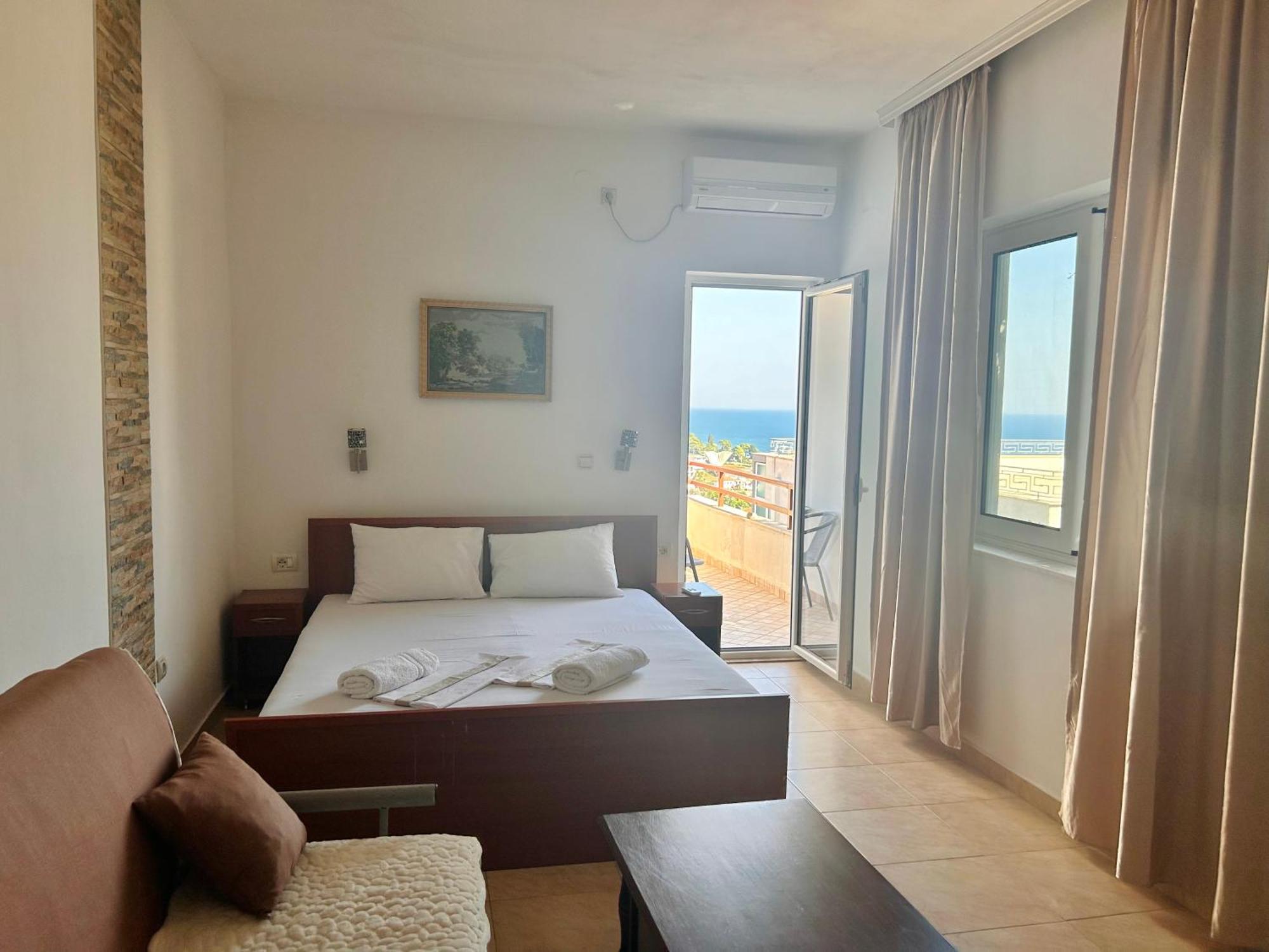Apartments Aga Ulcinj Bagian luar foto