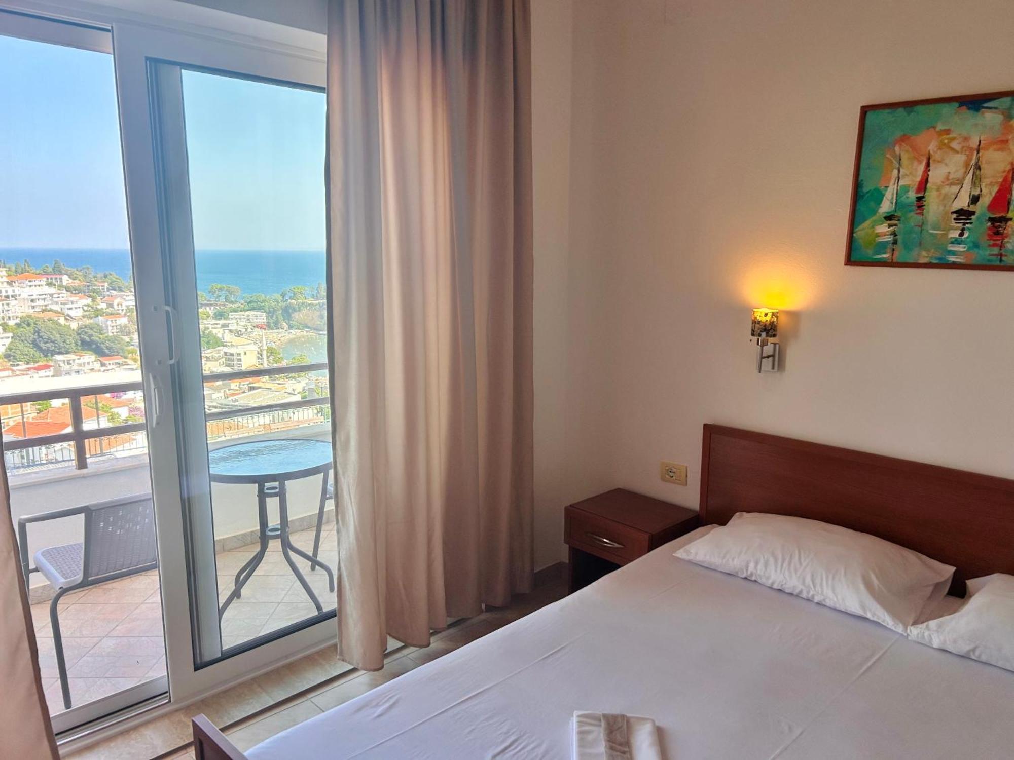 Apartments Aga Ulcinj Bagian luar foto