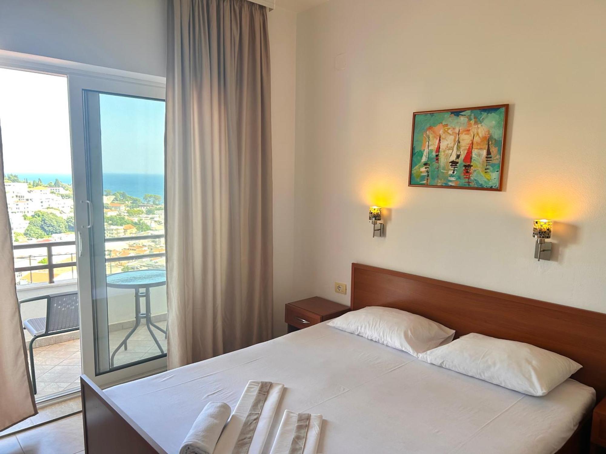 Apartments Aga Ulcinj Bagian luar foto