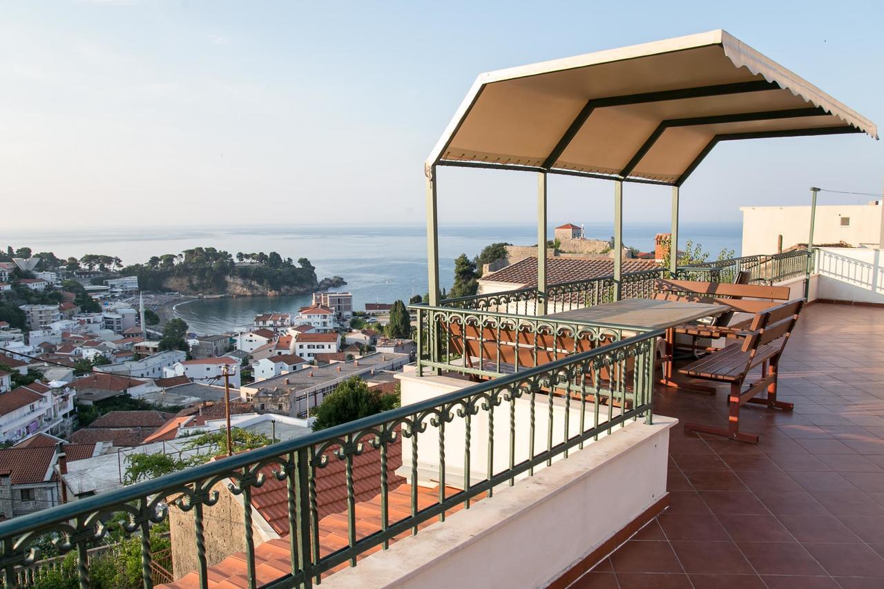 Apartments Aga Ulcinj Bagian luar foto